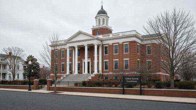 Talbot County Courthouse on North Washington Street in Easton
